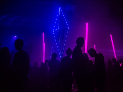 alexander-popov-vCbKwN2IXT4-unsplash